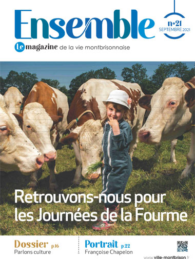 Couverture du magazine ensemble n°21 représentant un enfant devant des vaches